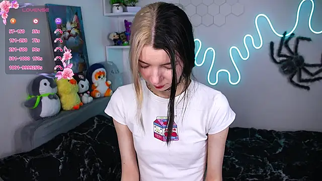 Emmie shy online show from April 8, 2026, 7:48 pm