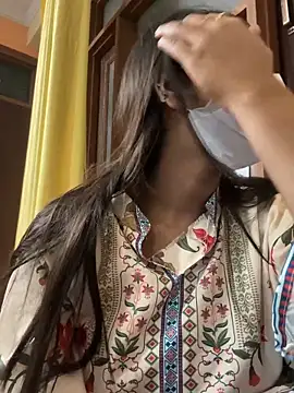 Snapshot of sexyayeshadesi chatting on February 19, 2026, 6:16 pm sexyayeshadesi online show from February 19, 2026, 6:16 pm