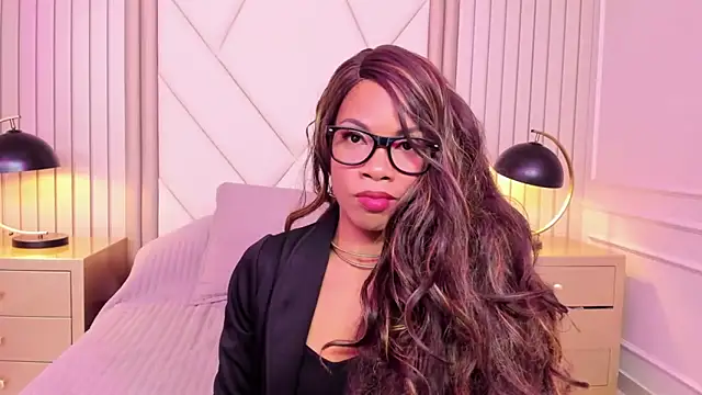 LailaDavidson online show from May 14, 2026, 12:35 pm