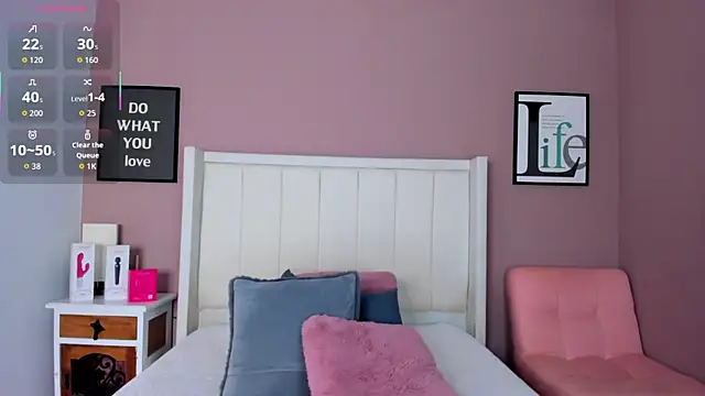 Snapshot of SandyAdaeze chatting on December 20, 2025, 12:41 pm SandyAdaeze online show from December 20, 2025, 12:41 pm