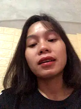 Trangbabylove online show from December 15, 2025, 2:50 am