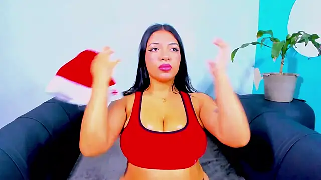 evelisse  online show from December 20, 2025, 3:42 am