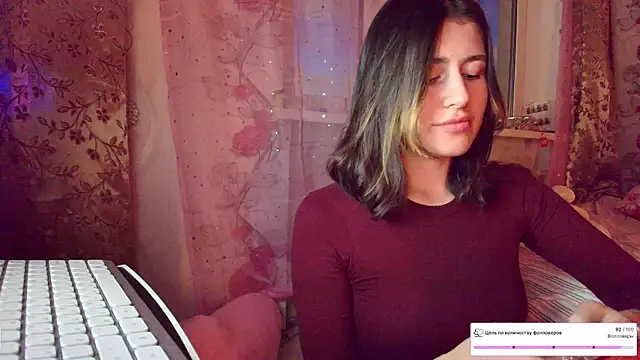 Snapshot of KristinaScott chatting on January 8, 2026, 2:23 pm KristinaScott online show from January 8, 2026, 2:23 pm