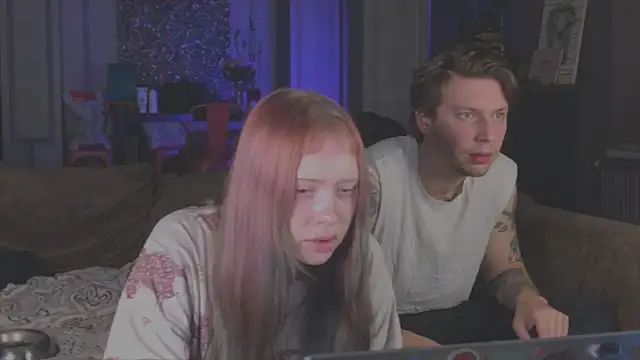 Frend Zone online show from November 25, 2025, 6:19 pm