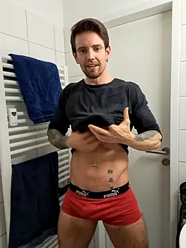 Snapshot of Mystery_Mark chatting on February 21, 2026, 8:44 pm Mystery Mark online show from February 21, 2026, 8:44 pm