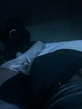 daddyshomeee  online show from February 20, 2026, 6:48 am