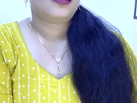 Muskan Jha online show from June 3, 2026, 11:33 am