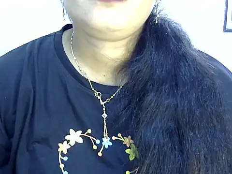 Snapshot of Muskan_Jha chatting on July 12, 2026, 1:50 am Muskan Jha online show from July 12, 2026, 1:50 am