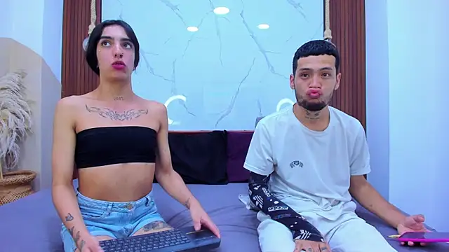 Loversinfire2 online show from April 7, 2026, 1:51 am