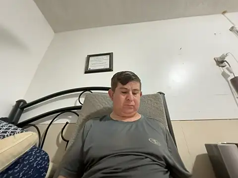 Snapshot of beto536 chatting on February 22, 2026, 5:21 am beto536 online show from February 22, 2026, 5:21 am