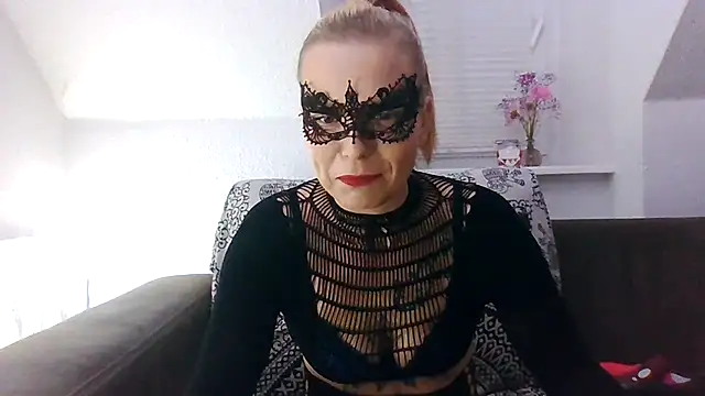 Snapshot of Vulva_Koenigin97 chatting on November 29, 2025, 7:36 pm Vulva Koenigin97 online show from November 29, 2025, 7:36 pm