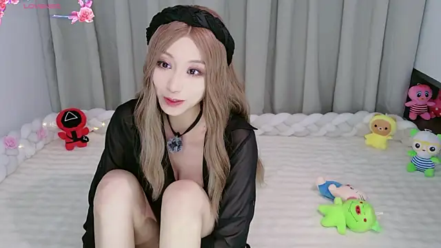 Snapshot of Lulu_QAQ chatting on June 8, 2026, 12:38 pm Lulu QAQ online show from June 8, 2026, 12:38 pm