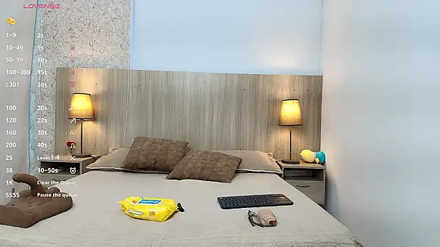 mature eva1 online show from March 8, 2026, 11:13 am