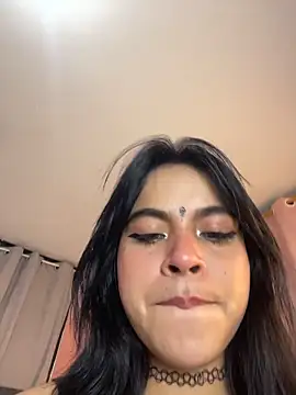 Sophie wyld online show from November 18, 2025, 11:26 pm