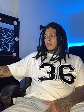 Zero-X9 online show from February 13, 2026, 8:42 pm