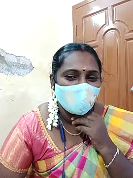 Snapshot of Tamil_Ranjini chatting on February 4, 2026, 7:58 am Tamil Ranjini online show from February 4, 2026, 7:58 am