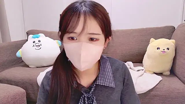 Nemu chan  online show from April 22, 2026, 4:25 pm