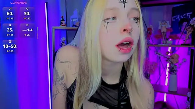 Snapshot of ElvenQueen chatting on January 9, 2026, 1:40 pm ElvenQueen online show from January 9, 2026, 1:40 pm