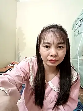 Moon-night222 online show from January 7, 2026, 12:32 pm