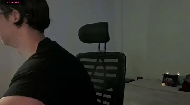 Brandon starkk online show from April 12, 2026, 12:08 pm