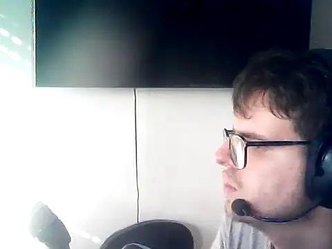DesertedMonoxide online show from May 8, 2026, 4:22 pm