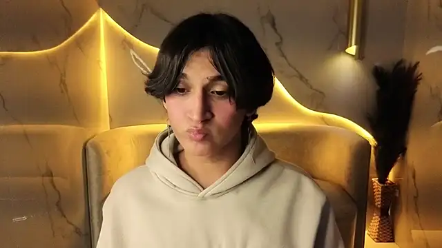 Snapshot of zoe_tp chatting on November 24, 2025, 8:09 pm zoe tp online show from November 24, 2025, 8:09 pm