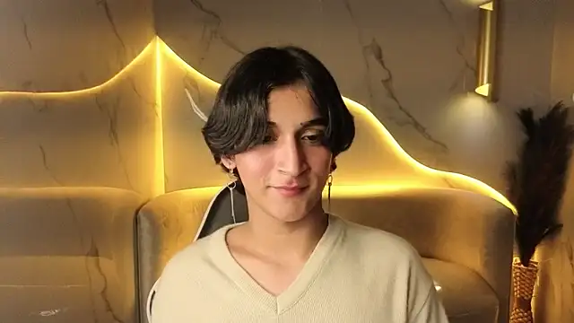 Snapshot of zoe_tp chatting on November 22, 2025, 10:30 pm zoe tp online show from November 22, 2025, 10:30 pm