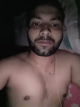 hunterr1593 online show from April 23, 2026, 7:37 pm