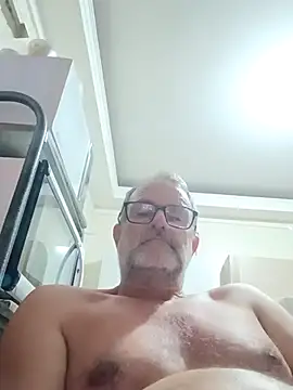 nard53 online show from April 5, 2026, 10:27 pm