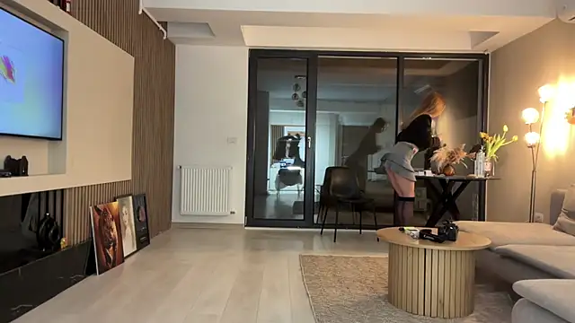 Snapshot of Jolienne chatting on February 27, 2026, 10:09 pm Jolienne online show from February 27, 2026, 10:09 pm