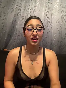 LilithMonette online show from March 12, 2026, 1:44 am