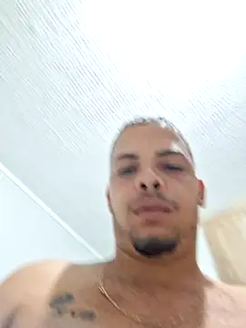 Snapshot of CLARO123F chatting on November 17, 2025, 2:59 am CLARO123F online show from November 17, 2025, 2:59 am