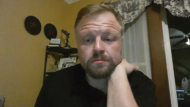 Snapshot of TheOneDonShaun chatting on December 20, 2025, 6:27 am TheOneDonShaun online show from December 20, 2025, 6:27 am