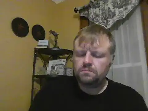 Snapshot of TheOneDonShaun chatting on November 25, 2025, 8:03 am TheOneDonShaun online show from November 25, 2025, 8:03 am