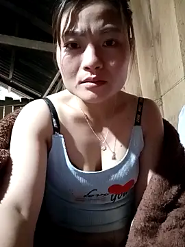 Lee-Thee online show from November 18, 2025, 12:04 am