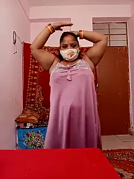 CUTE-LOVE-SWEETS online show from April 14, 2026, 4:17 am