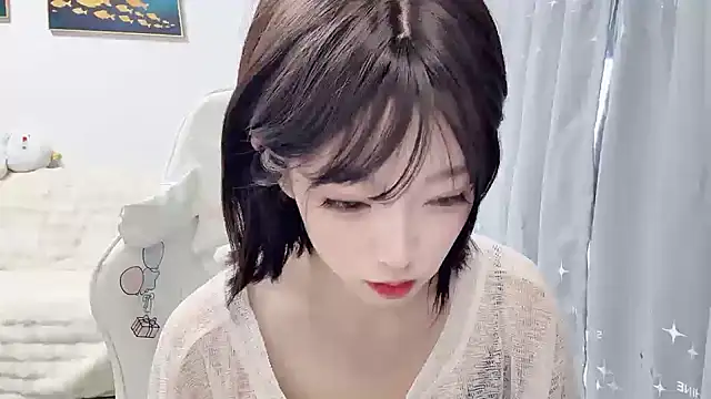 Snapshot of yuyayayu chatting on February 7, 2026, 8:55 am yuyayayu online show from February 7, 2026, 8:55 am