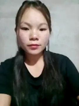 Snapshot of yu-zhen chatting on November 17, 2025, 1:15 pm yu-zhen online show from November 17, 2025, 1:15 pm