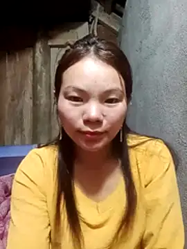 yu-zhen online show from December 3, 2025, 12:48 pm