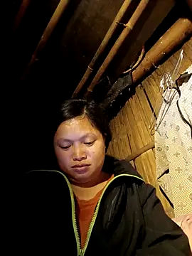 Ava-120 online show from November 22, 2025, 11:53 am