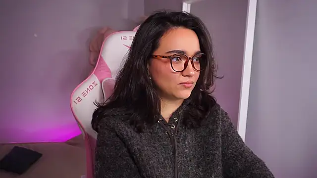 Snapshot of Shadow_Lotus chatting on November 18, 2025, 3:04 pm Shadow Lotus online show from November 18, 2025, 3:04 pm