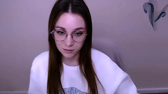 Snapshot of MillaTems_ chatting on February 23, 2026, 10:16 am MillaTems online show from February 23, 2026, 10:16 am