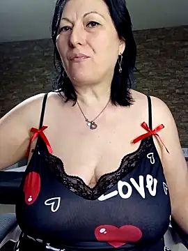 LeillaaX online show from April 3, 2026, 7:15 am