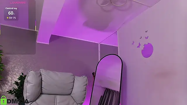 Snapshot of AmberRosewood chatting on February 9, 2026, 4:32 am AmberRosewood online show from February 9, 2026, 4:32 am