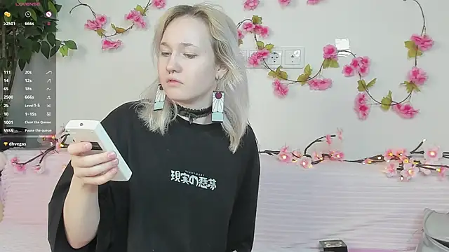 Snapshot of RanaKaduk chatting on February 16, 2026, 5:39 am RanaKaduk online show from February 16, 2026, 5:39 am