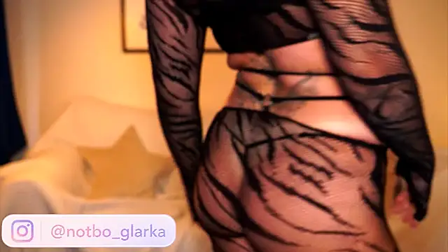 BBoglarka online show from June 12, 2026, 5:10 pm