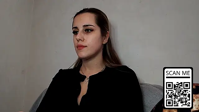 HotMusex online show from April 8, 2026, 1:23 pm