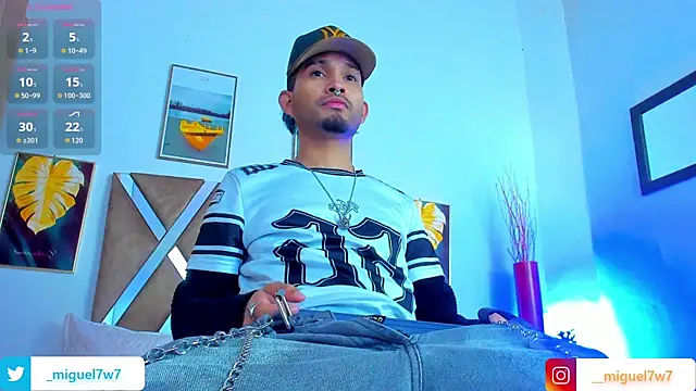Snapshot of __Miguel7w7 chatting on December 17, 2025, 7:41 pm Miguel7w7 online show from December 17, 2025, 7:41 pm