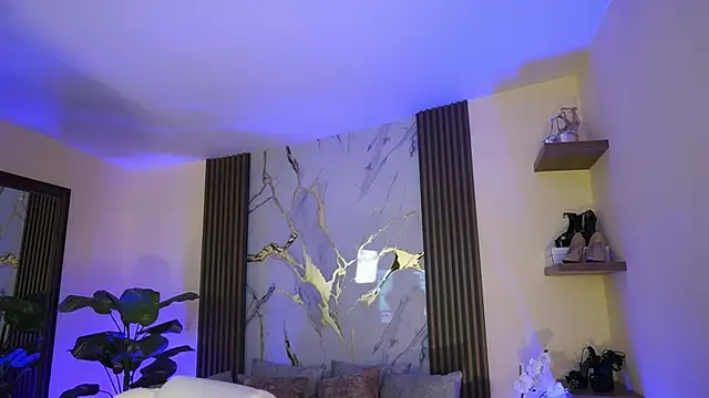 MeganLowell online show from January 12, 2026, 11:50 am