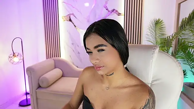 MeganLowell online show from December 22, 2025, 11:54 am